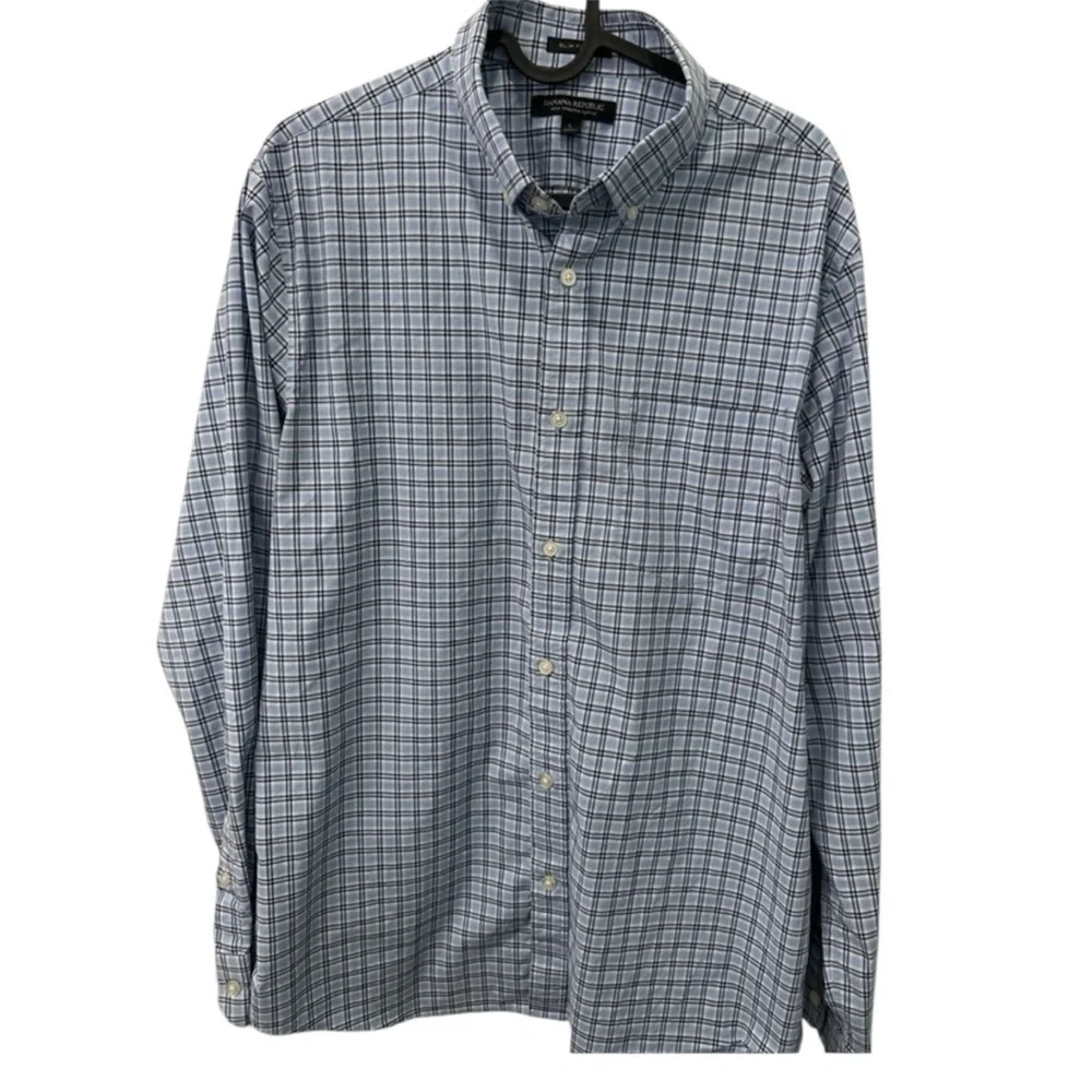 Banana Republic Men's Blue Plaid Button Down Shirt